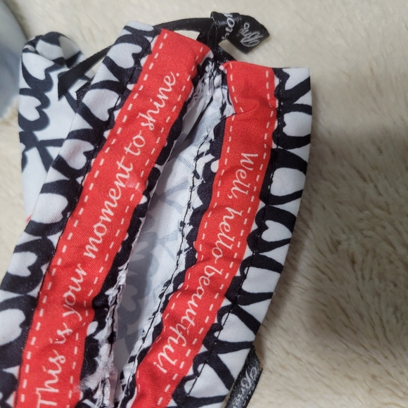 Brighton bundle of 2 tins & 1 jewelry dust bag, monogram B heart, 7" & 3.5" - Picture 3 of 7